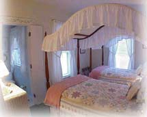 Friar's Tale  bedroom at the Canterburyhousee in Woodstock, Vermont